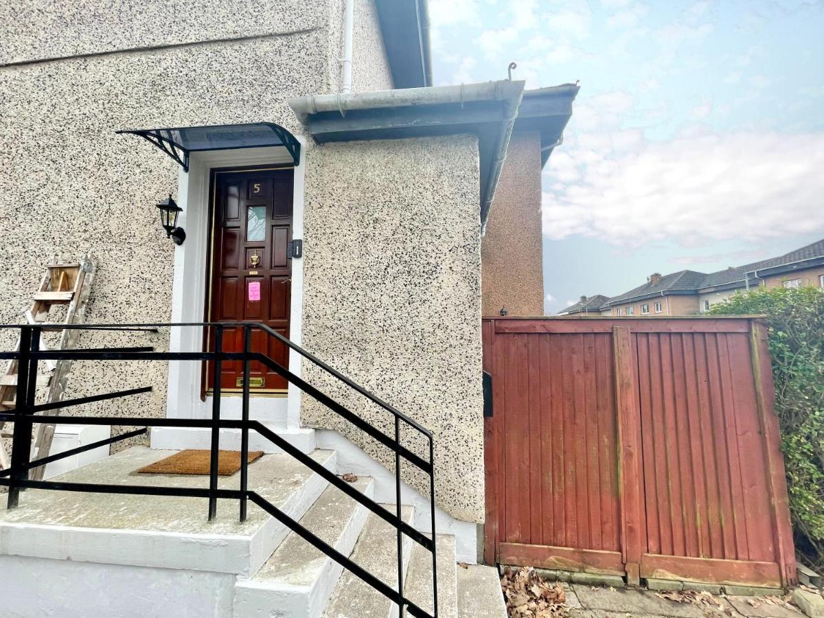 Cardonald Central غلاسغو المظهر الخارجي الصورة